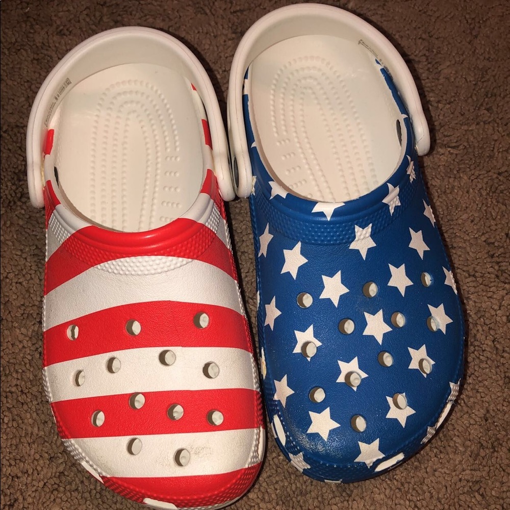 american flag crocs!!!